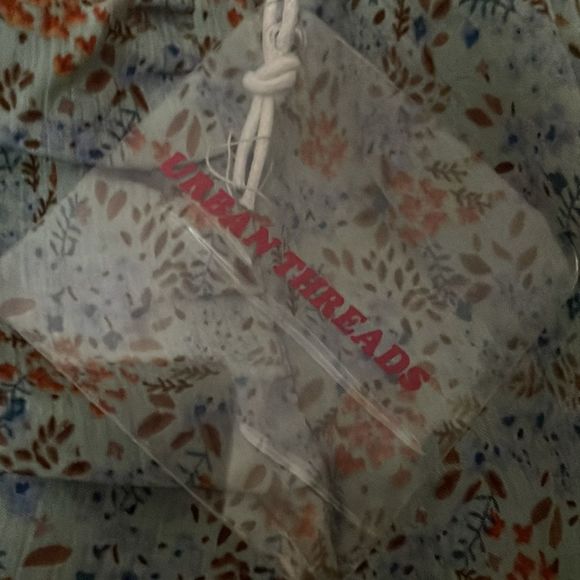 Urban Outfitters  Sz 16 Jr. Zipper Down Back Ruffle straps Nwt bundle item only - Picture 8 of 11